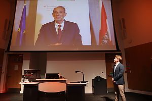 Bildungsminister Heinz Faßmann gratuliert per Videobotschaft 
