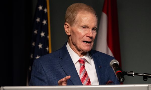 NASA Administrator Bill Nelson bei seiner Ansprache
